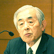 国際日本文化研究センター名誉教授　木村　汎